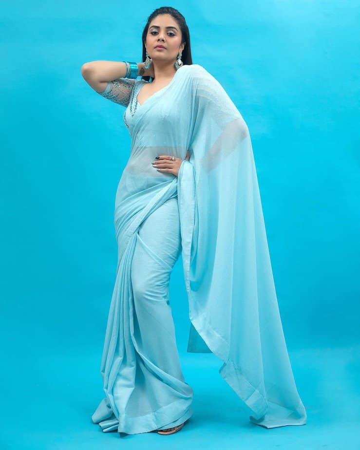 sreemukhi - updatenews360