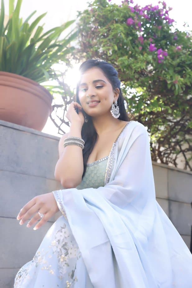 srushti dange - updatenews360