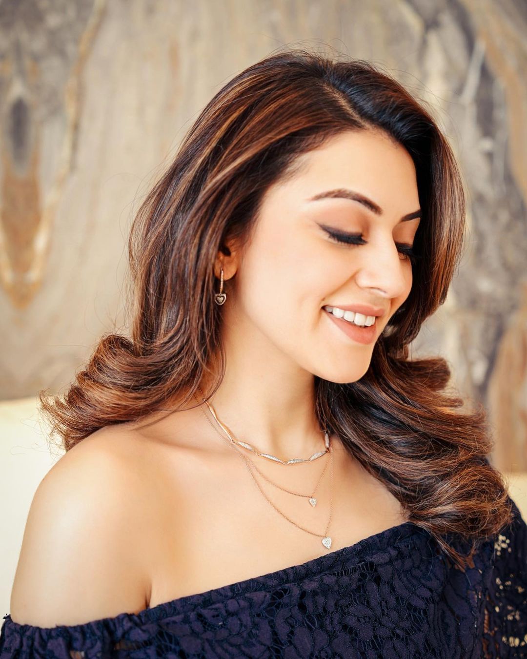 hansika - updatenews360