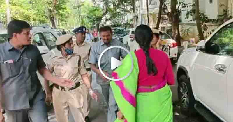Police Slapeed By CM Sister- Updatenews360