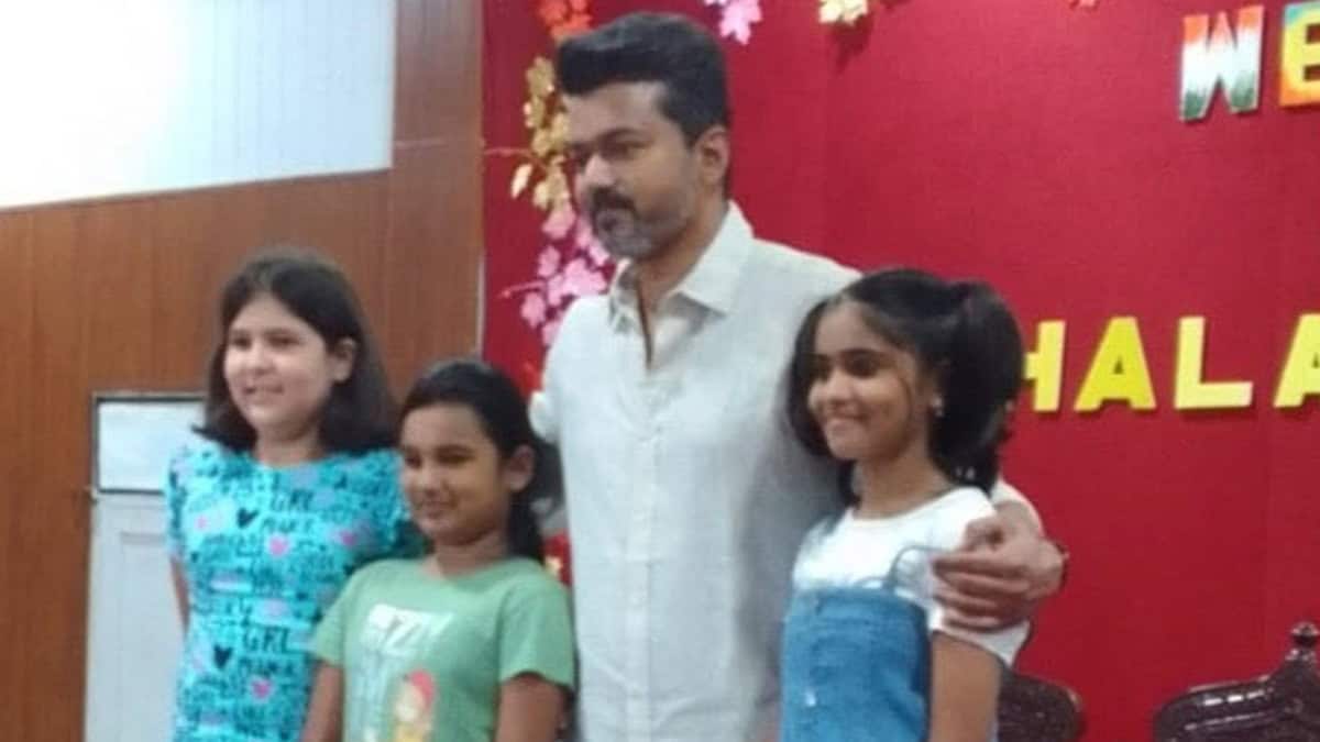 Vijay with children 